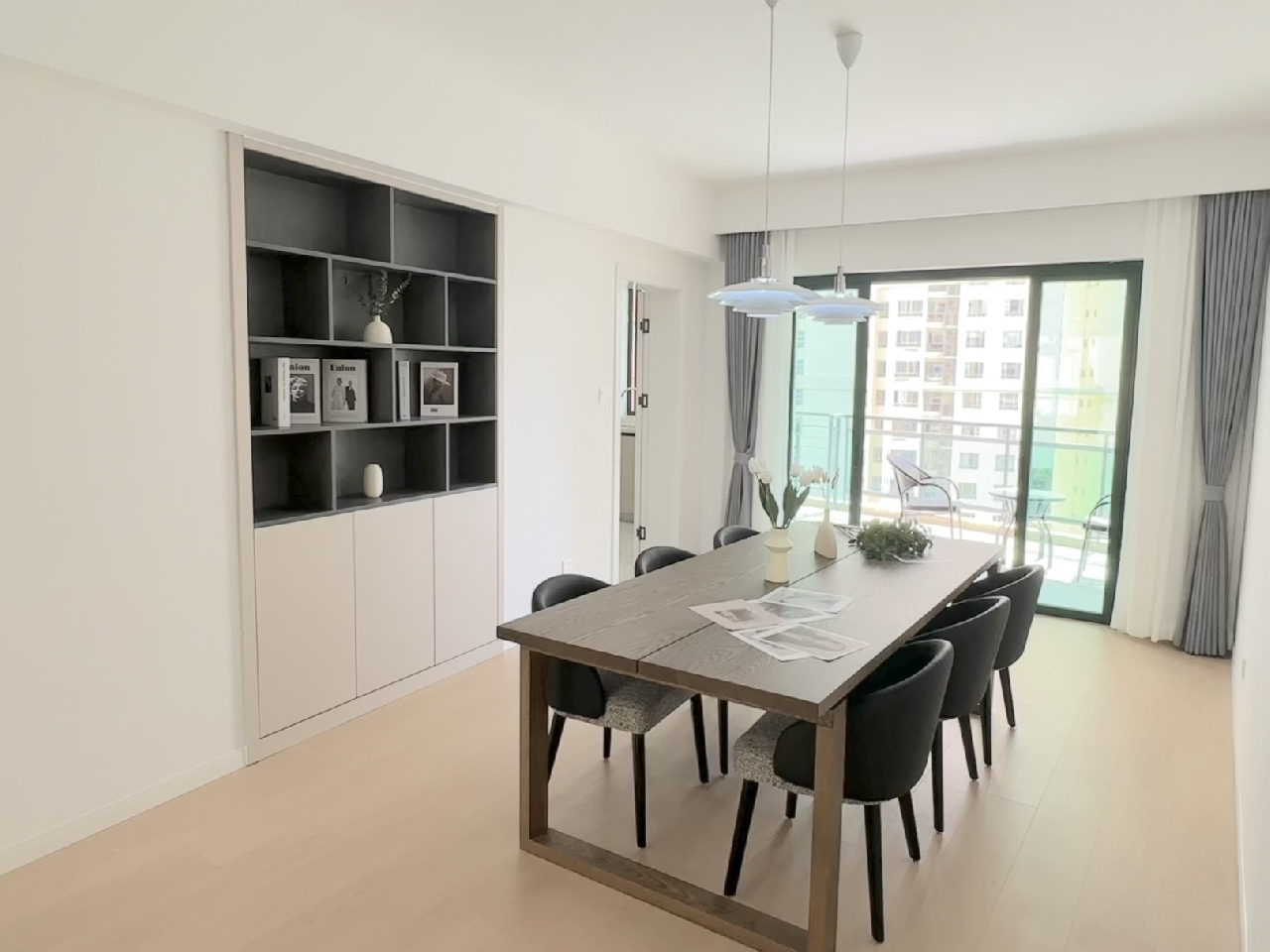 Yanlord Garden - Image 3