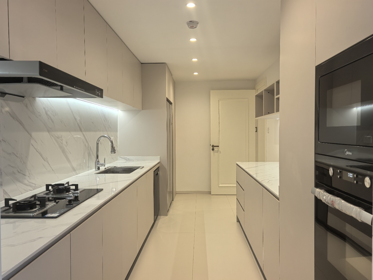 Shimao Riviera Garden - Image 12