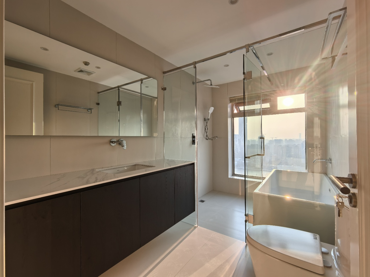 Shimao Riviera Garden - Image 13