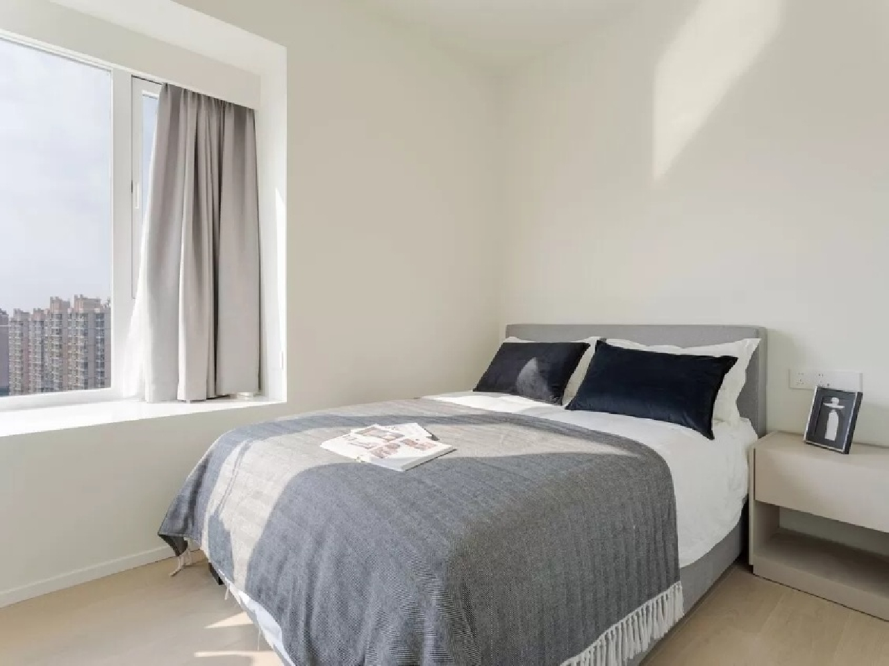 Oasis Riviera - Image 8