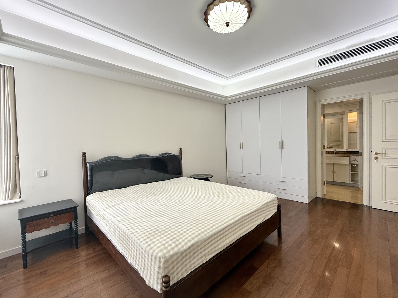 La Belle Vie - Image 2