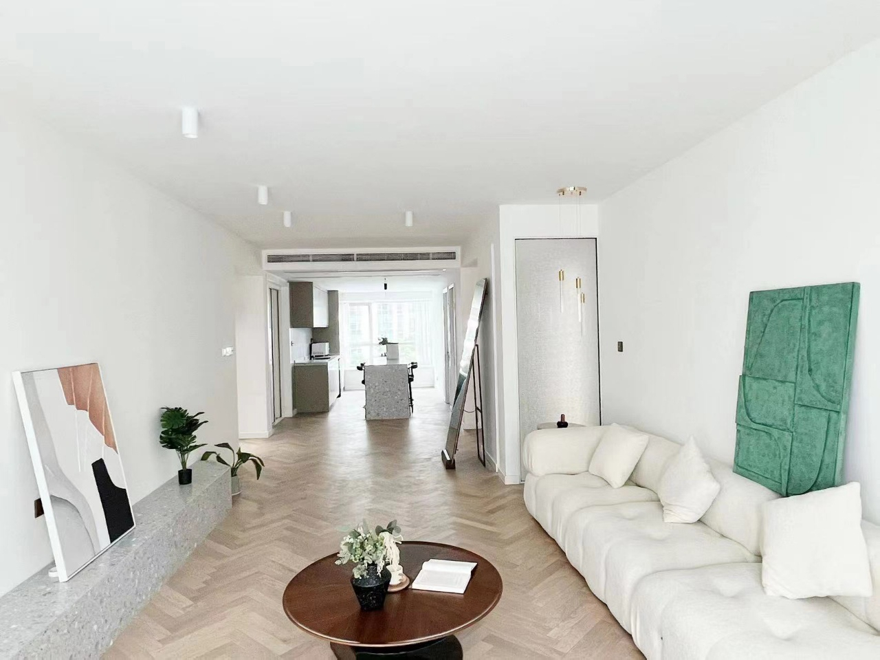 Eight Park Avenue - Image 3