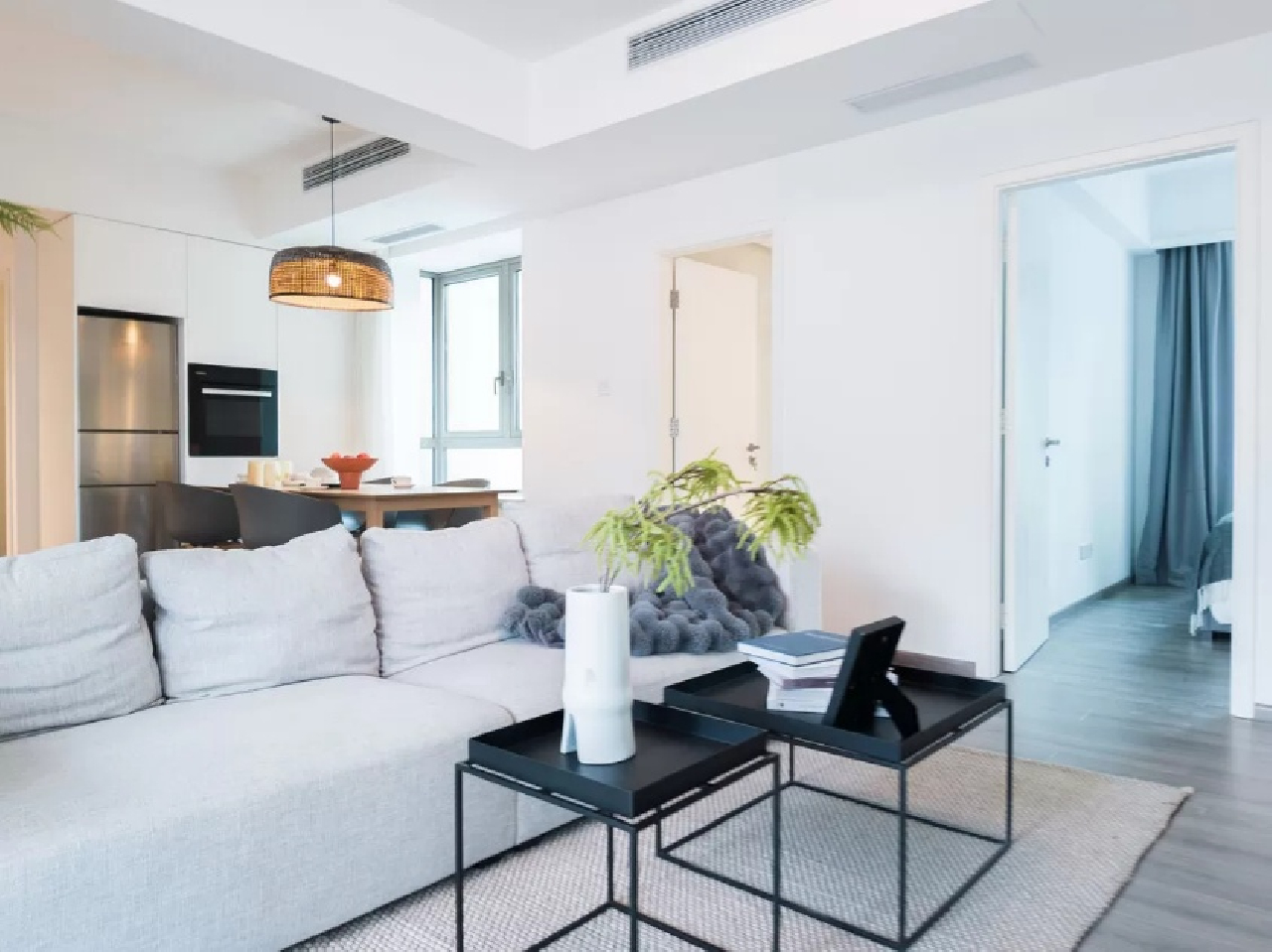 Jing An Four Seasons - Image 2