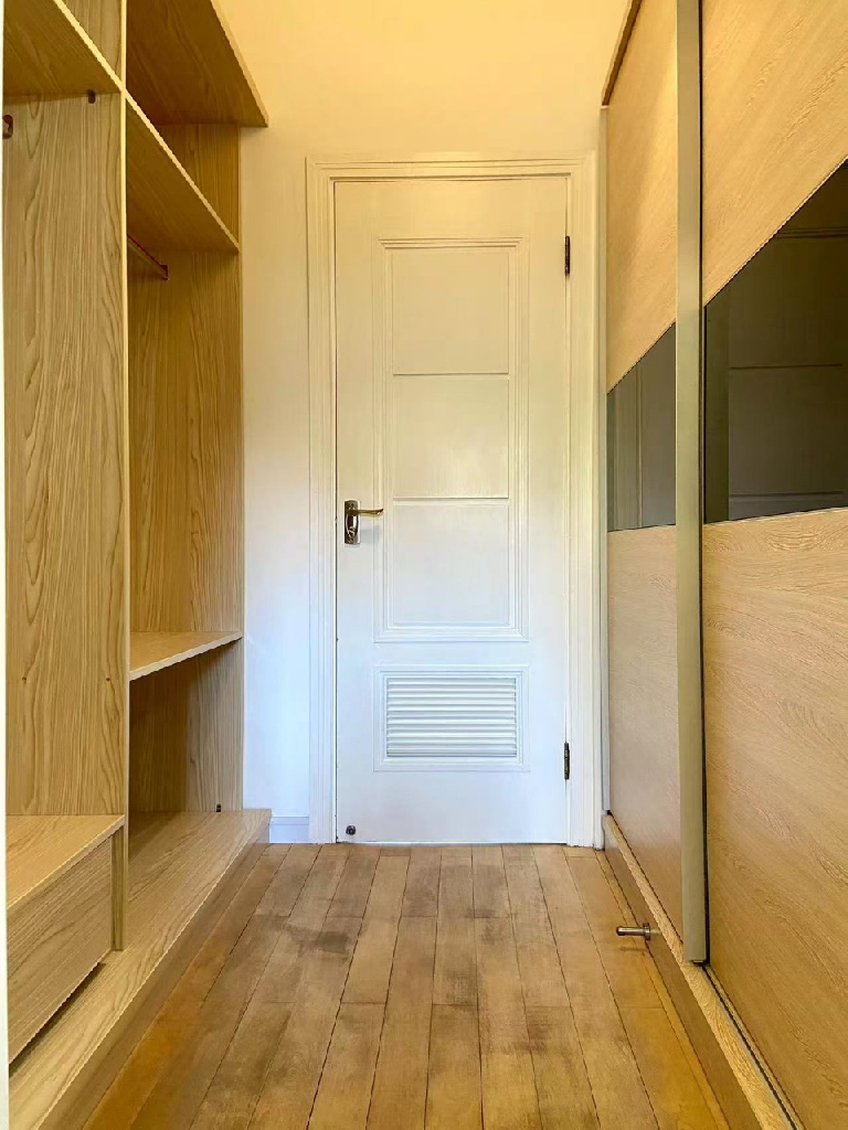 China Garden - Image 5