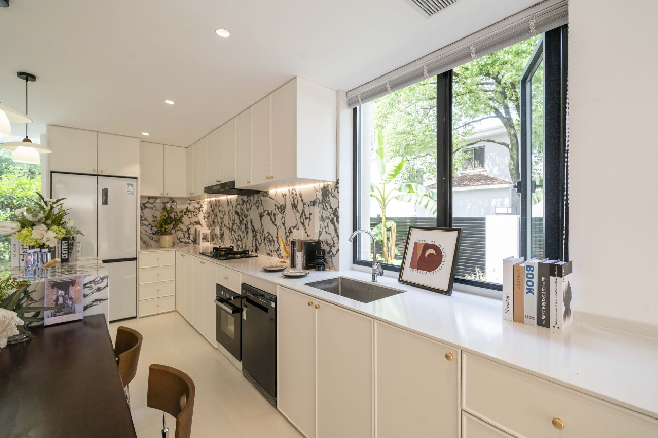 Jiu Shi West Suburb Villa - Image 5