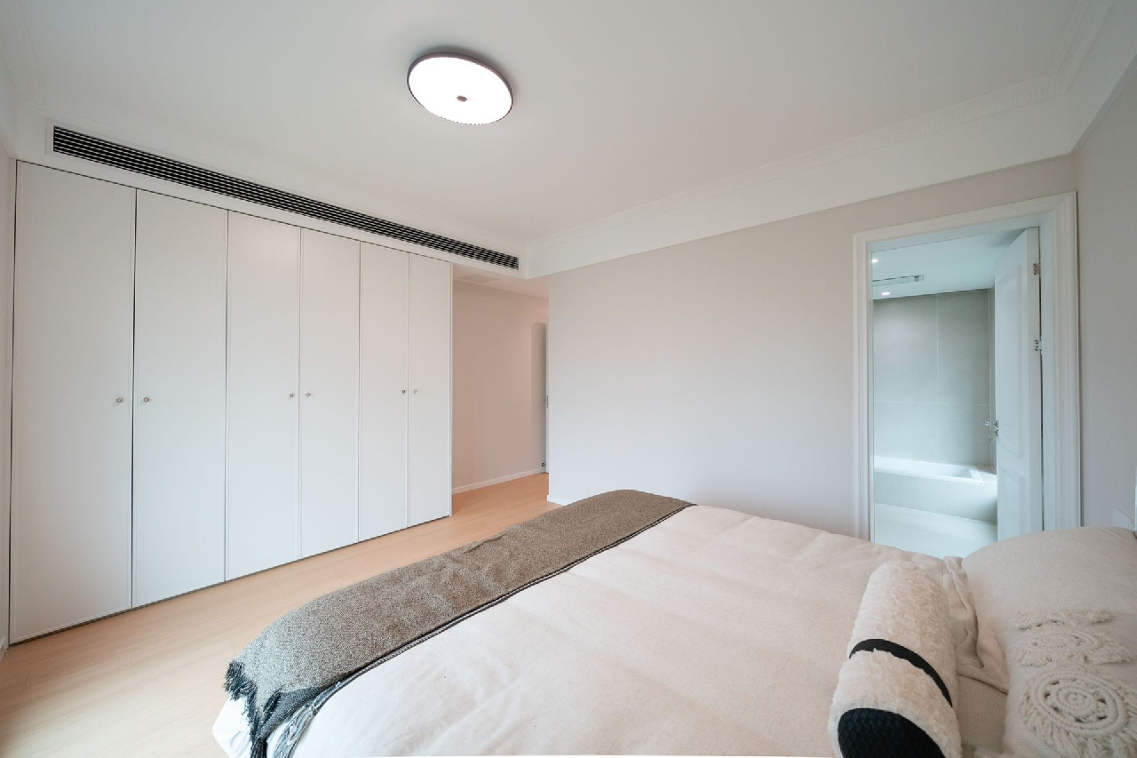 Shimao Riviera Garden - Image 8