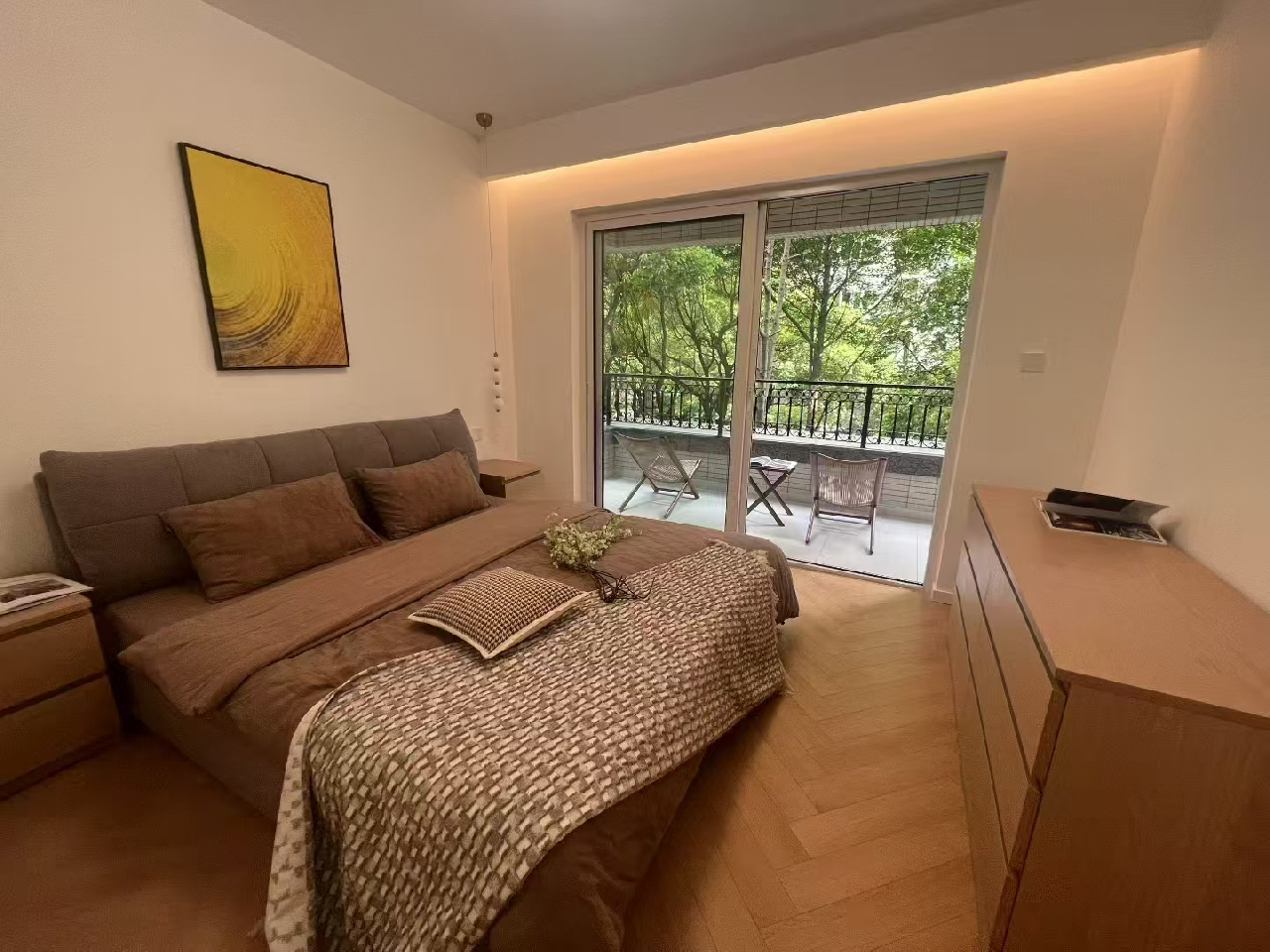 City Castle - Image 6