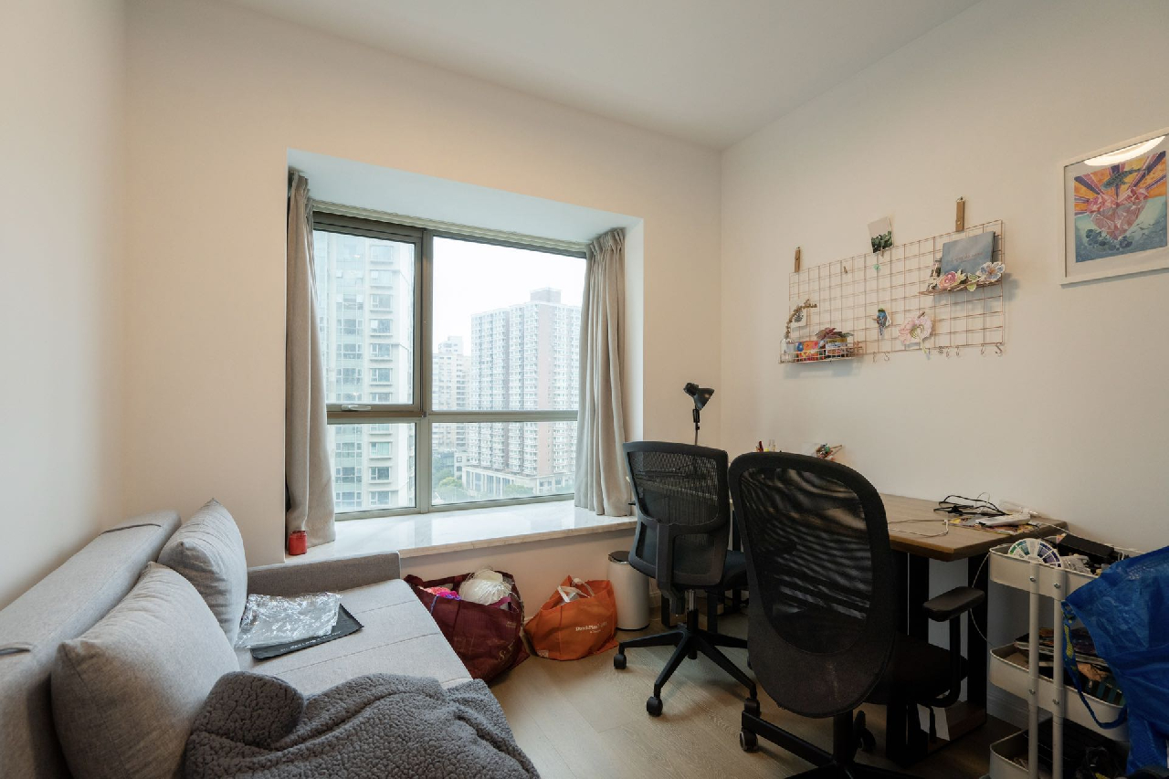 Eight Park Avenue - Image 15