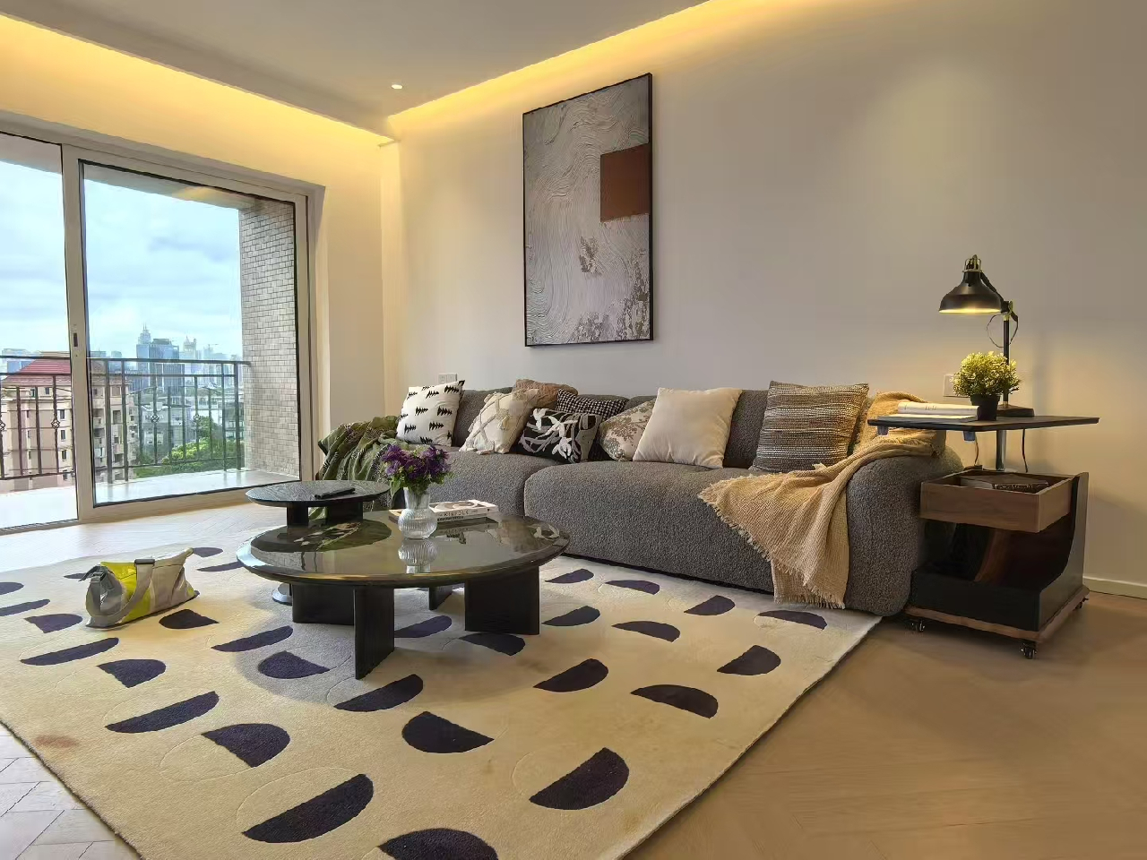 Yanlord Garden - Image 2