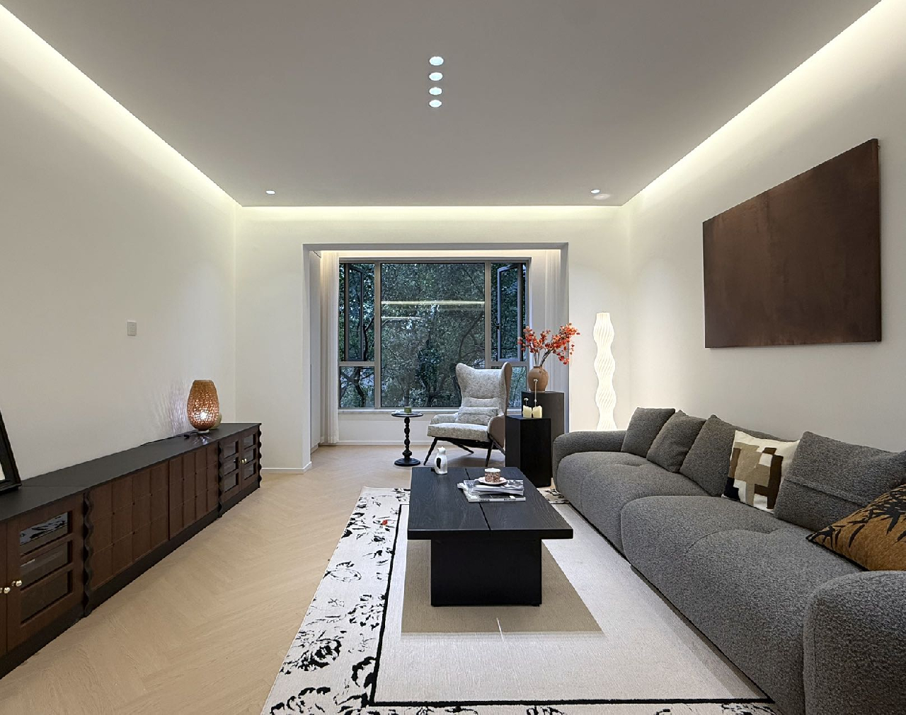 Royal Garden - Image 2