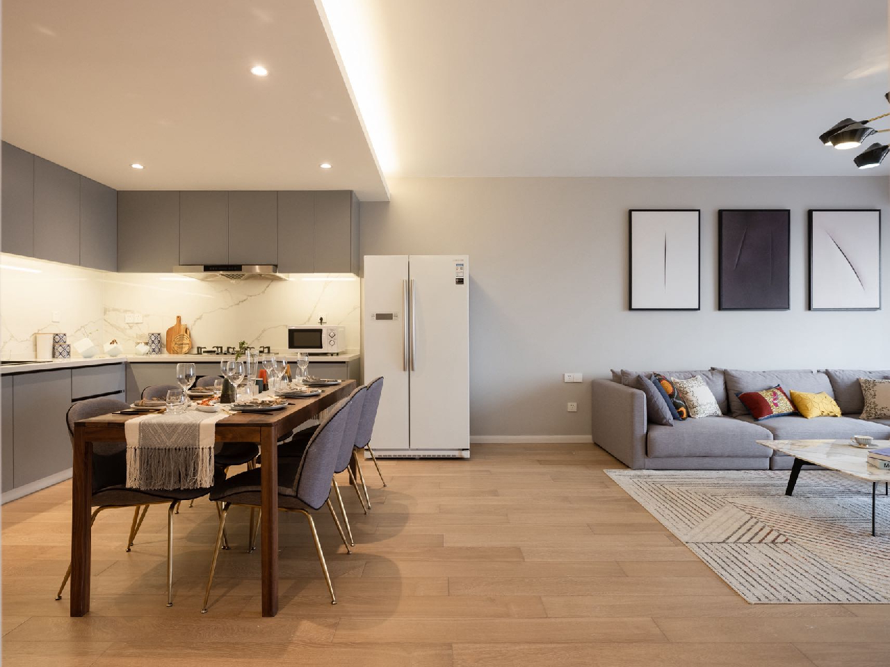 The Summit - Image 4