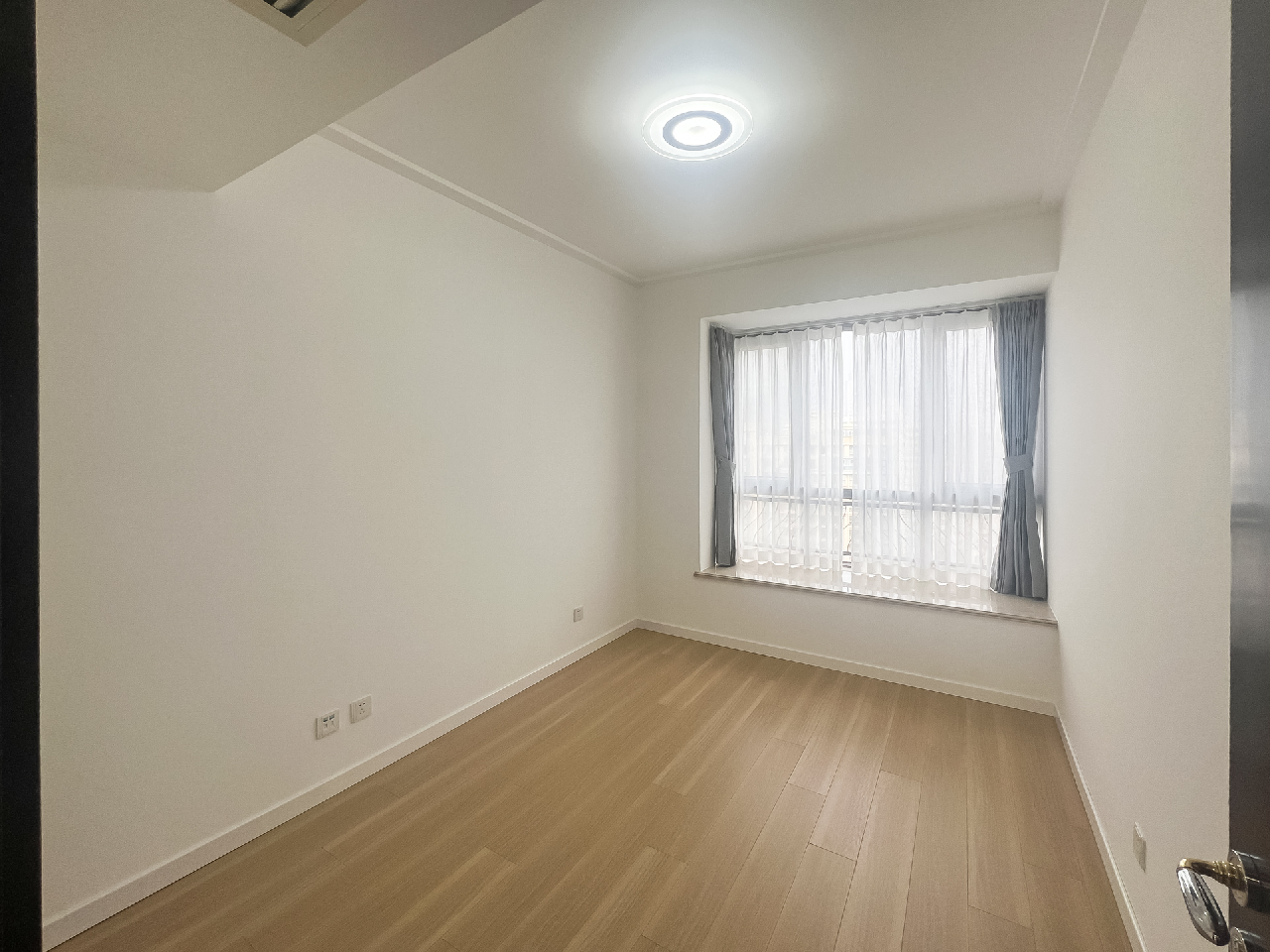 Maison Des Artistes - Image 6