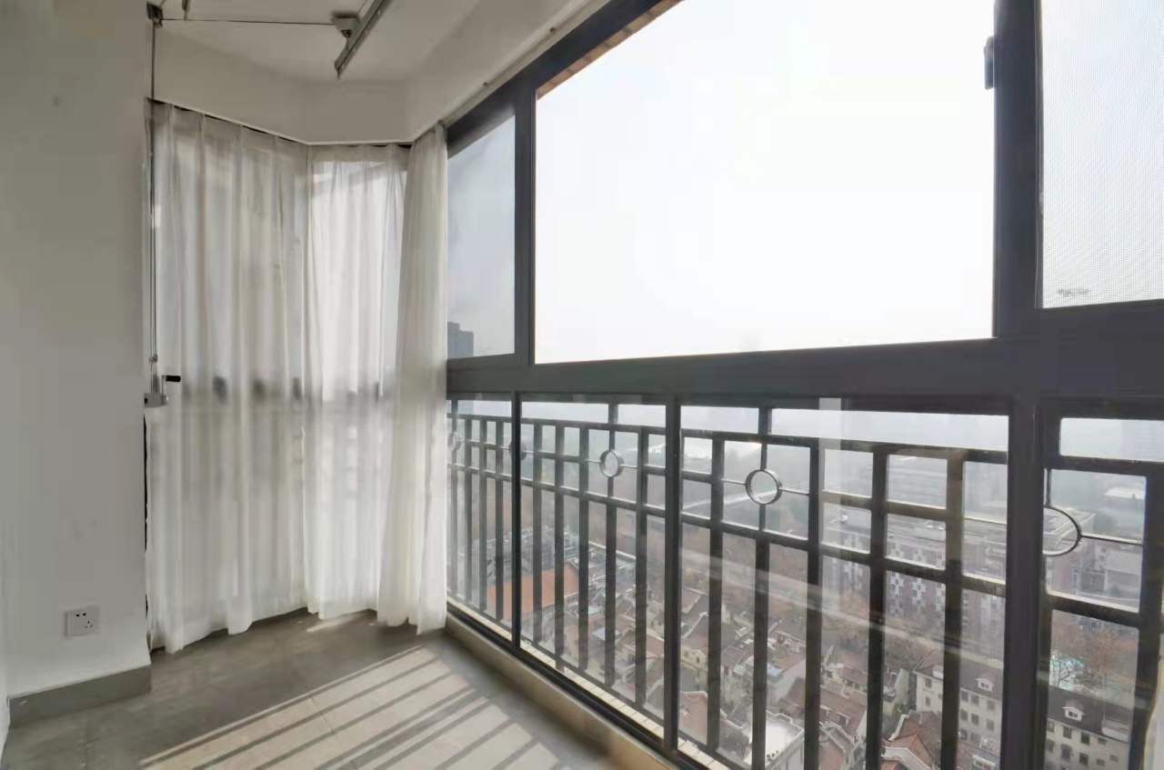 Joffre Garden - Image 7